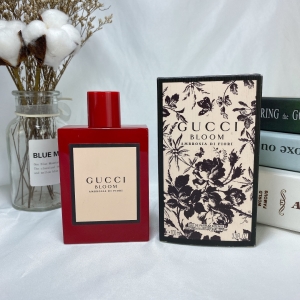 Gucci Bloom Flower Fragrance, four colors: 💖Pink Blossom Bottle, ❤️Limited Edition Bright Red Blossom, 💚Green Blossom, 🖤Black Blossom